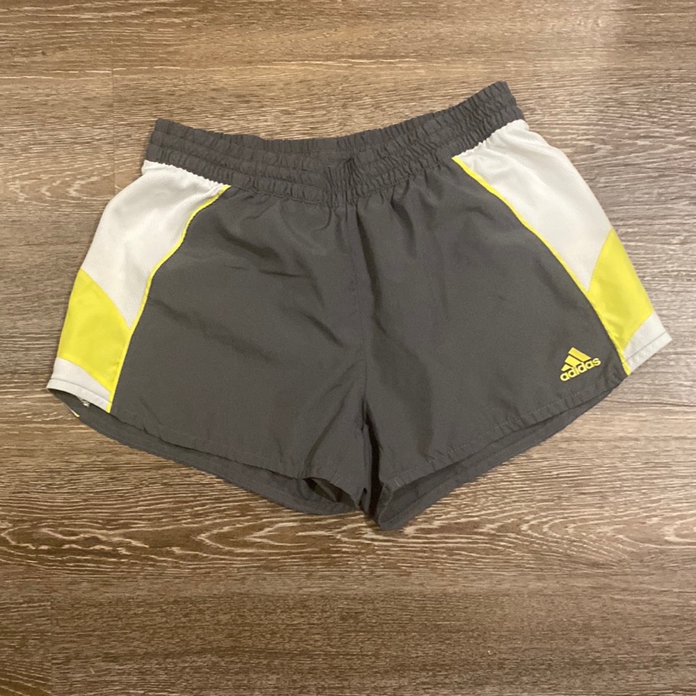 🍉Adidas athletic shorts
